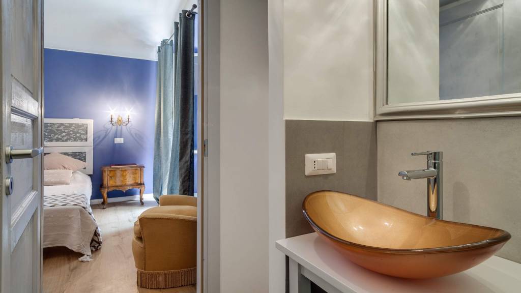 bed-and-breakfast-fema-suites-roma-prati-camera-bagno-3